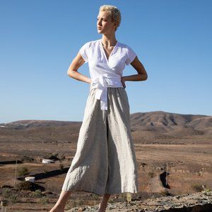 Not perfect linen Wrap top in emerald green size small